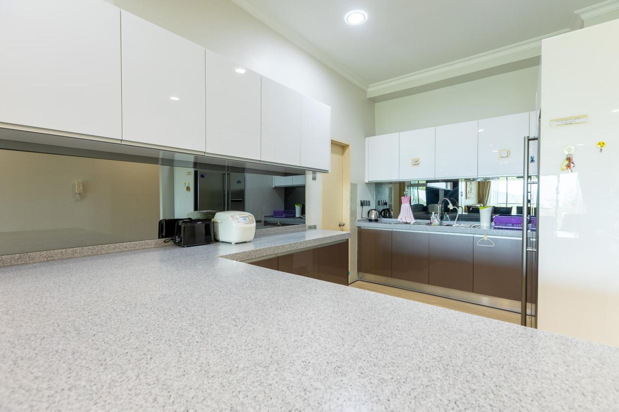 Apartment Seaview 3br The Loft Imago By Haybay *
