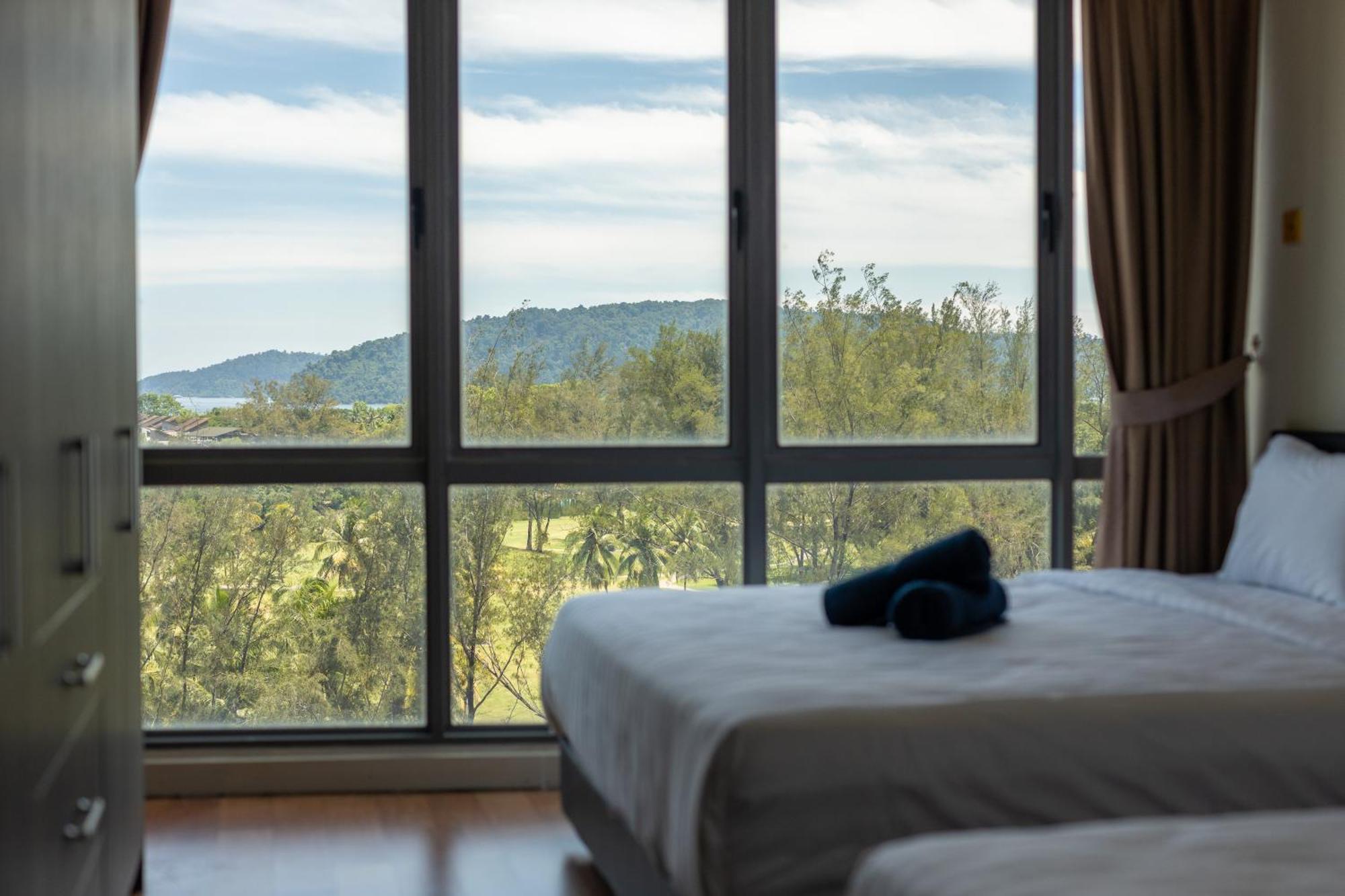 Seaview 3br The Loft Imago By Haybay Apartment