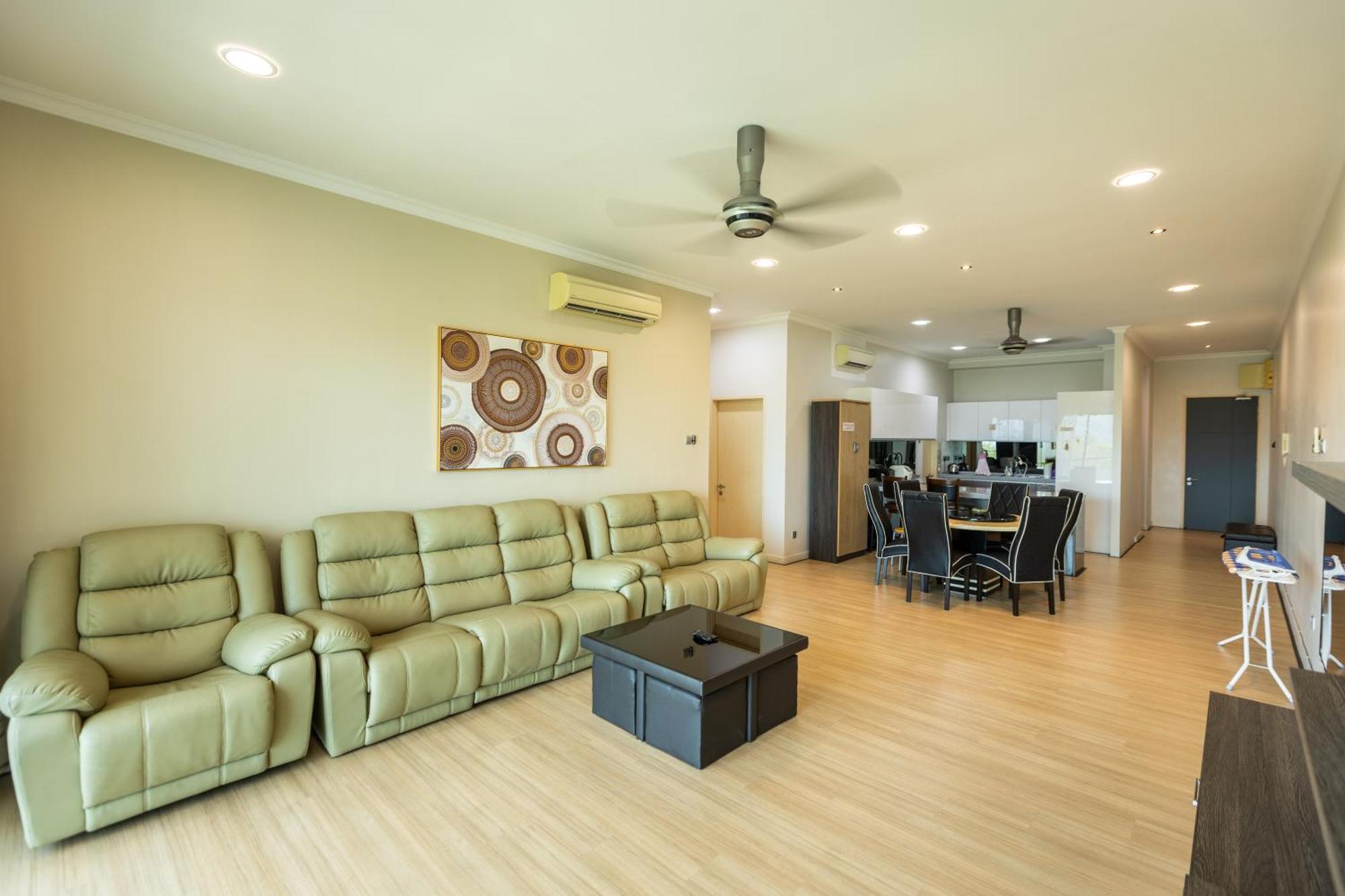 Seaview 3br The Loft Imago By Haybay Apartment Kota Kinabalu