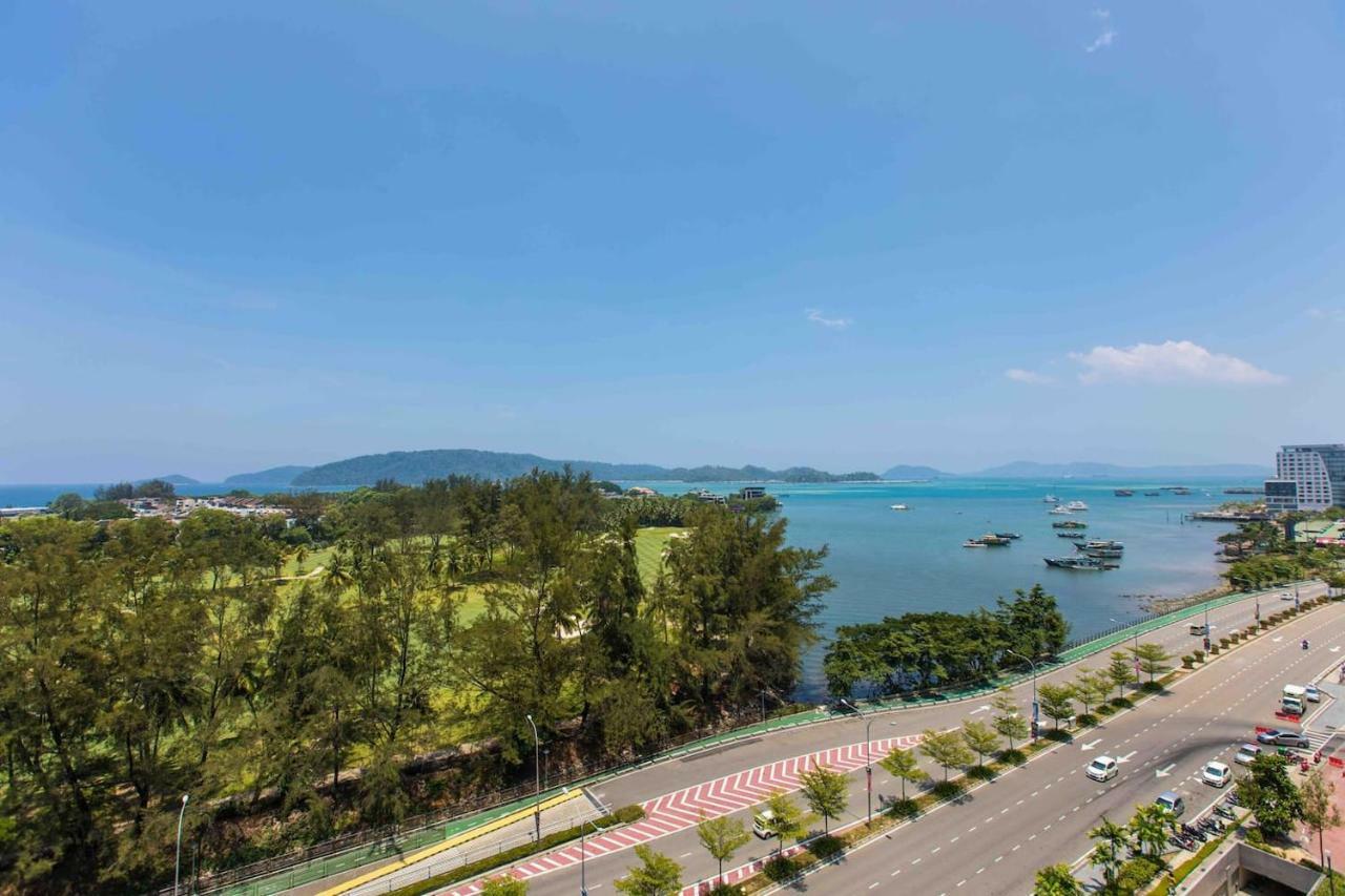 Seaview 3br The Loft Imago By Haybay Apartment *